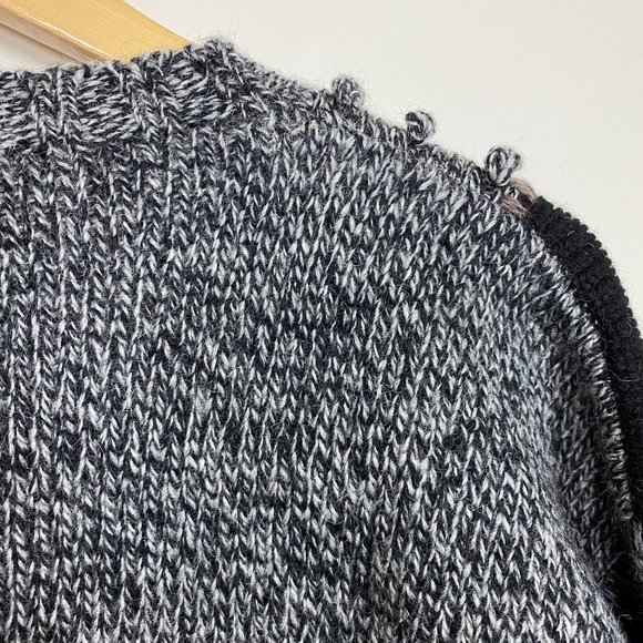 Eddie Bauer Sp Wool Knit Hearts Pom Pom Artsy EUC - Picture 4 of 5